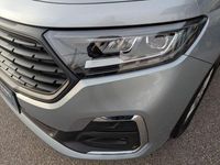 Neu Ford Tourneo Titanium 150 PS (110 kW) 2025 Silber Van / Kleinbus