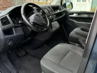 Gebraucht VW Multivan 150 PS (110 kW) 2019 Grün Van / Kleinbus