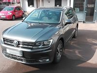 Gebraucht VW Tiguan Sound 150 PS (110 kW) 2017 Grau SUV