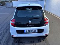 Gebraucht Renault Twingo Life 71 PS (52 kW) 2018 Weiß Kleinwagen