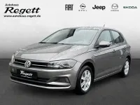 Gebraucht VW Polo Comfortline 75 PS (55 kW) 2017 Grau Kleinwagen