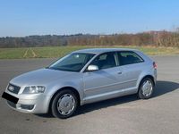Gebraucht Audi A3 Ambiente 102 PS (75 kW) 2003 Grau Kleinwagen