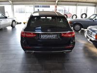 Gebraucht Mercedes E350 Avantgarde 258 PS (189 kW) 2017 Grün Limousine