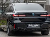 Gebraucht BMW M760e Executive 571 PS (419 kW) 2025 Schwarz Limousine