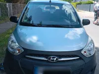 Gebraucht Hyundai i10 69 PS (50 kW) 2011 Blau Kleinwagen