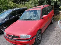 Gebraucht Opel Astra 75 PS (55 kW) 1997 Rot Kombi