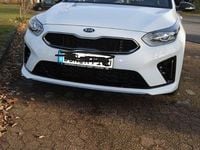 Gebraucht Kia ProCeed GT 136 PS (100 kW) 2019 Weiß Limousine