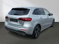 Gebraucht Mercedes B200 Advanced 163 PS (119 kW) 2025 Silber Kleinwagen