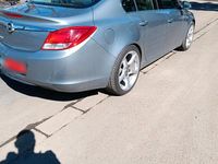 Gebraucht Opel Insignia 140 PS (102 kW) 2009 Silber Limousine