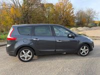 Gebraucht Renault Grand Scénic III 150 PS (110 kW) 2010 Schwarz Van / Kleinbus
