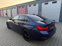 Gebraucht BMW 320 Advantage 190 PS (139 kW) 2020 Mediterranblau metallic Limousine