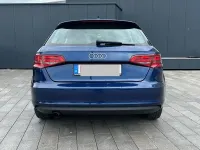 Gebraucht Audi A3 Sportback Attraction 110 PS (80 kW) 2014 Blau Kleinwagen