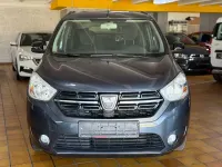 Gebraucht Dacia Lodgy Comfort 102 PS (75 kW) 2019 Grau Van / Kleinbus