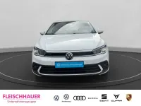 Gebraucht VW Polo Life 80 PS (58 kW) 2023 Weiss Kleinwagen