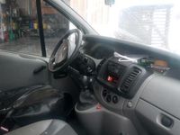 Gebraucht Renault Trafic 101 PS (74 kW) 2005 Weiß Van / Kleinbus