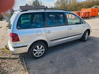 Gebraucht VW Sharan 140 PS (102 kW) 2009 Silber Van / Kleinbus