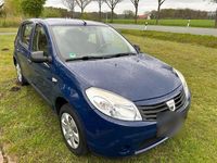 Second-hand Dacia Sandero 75 CP (55 kW) 2009 Albastru Hatchback