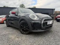 Occasion Mini ONE Essential 102 PK (75 kW) 2022 Zwart Hatchback