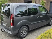 Gebraucht Citroën Berlingo SELECTION 99 PS (72 kW) 2017 Grau Van / Kleinbus