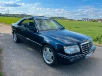 Gebraucht Mercedes E220 150 PS (110 kW) 1996 Blau Coupé