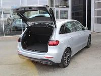 Second-hand Mercedes B200 Progressive 150 CP (110 kW) 2025 Argintiu Monovolum