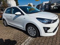 Gebraucht Kia Rio Edition 7 84 PS (61 kW) 2021 Weiß Limousine