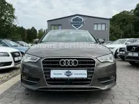 Gebraucht Audi A3 Ambiente 125 PS (91 kW) 2015 Grau Limousine