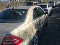 Gebraucht Mercedes C200 Elegance 163 PS (119 kW) 2003 Gold Limousine