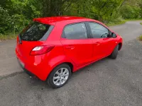 Gebraucht Mazda 2 86 PS (63 kW) 2007 Rot Kleinwagen