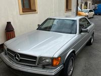 Gebraucht Mercedes 560 300 PS (220 kW) 1987 Silber Coupé