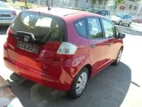 Gebraucht Honda Jazz 90 PS (66 kW) 2011 Rot Kleinwagen