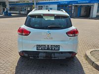 Second-hand Renault Clio IV Expression 75 CP (55 kW) 2015 Alb Berlinǎ