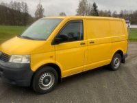 Second-hand VW Transporter 86 CP (63 kW) 2005 Galben Van