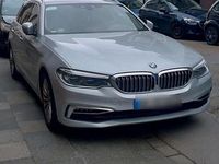 Gebraucht BMW 520 185 PS (136 kW) 2019 Silber Kombi