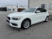 Gebraucht BMW 118 Advantage 136 PS (100 kW) 2018 Weiß Kleinwagen