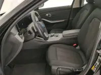 Gebraucht BMW 320e 204 PS (150 kW) 2023 Schwarz uni Limousine