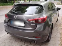 Gebraucht Mazda 3 Exclusive-Line 120 PS (88 kW) 2016 Grau Kleinwagen