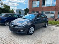 Gebraucht Opel Astra 110 PS (80 kW) 2015 Grau Kombi