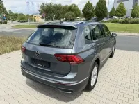 Gebraucht VW Tiguan Allspace Life 150 PS (110 kW) 2025 Platinum grey SUV
