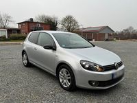 Gebraucht VW Golf VI Match 86 PS (63 kW) 2012 Silber Kleinwagen