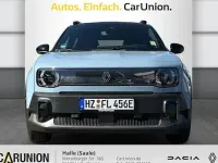 Gebraucht Renault 4 E-Tech Komfort 110 kW (150 PS) 2025 Kumulusblau, black pearlschwarz metallic SUV