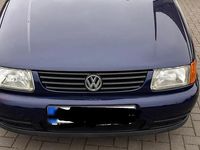 Gebraucht VW Polo 60 PS (44 kW) 1998 Blau Kleinwagen