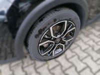 Gebraucht Citroën e-C4 Shine 100 kW (136 PS) 2022 Metfa schwarz perla Limousine