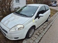 Gebraucht Fiat Punto Dynamic 77 PS (56 kW) 2009 Weiß Kleinwagen