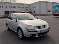 Gebraucht VW Golf V 115 PS (84 kW) 2005 Silber Kleinwagen