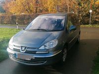 Gebraucht Peugeot 807 136 PS (100 kW) 2013 Grau Van / Kleinbus