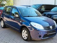 Gebraucht Dacia Sandero Basis 75 PS (55 kW) 2009 Blau Kleinwagen