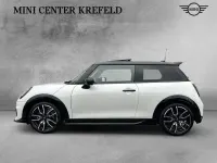 Używany Mini John Cooper Works 204 KM (150 kW) 2024 Biały Hatchback