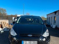 Używany Ford S-MAX S 140 KM (102 kW) 2014 Czarny Minivan