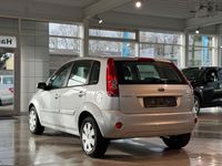 Gebraucht Ford Fiesta Style 101 PS (74 kW) 2008 Silber Kleinwagen